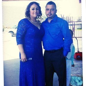 Meet your Posher, Charis